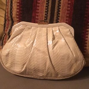 Vintage Creamy Off-white Snake Skin Bag